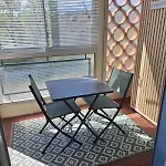 Appartement T2 Renove 3eme Etage Places Parking *